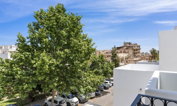 Town house - Wiederverkauf - Estepona - Estepona Centro