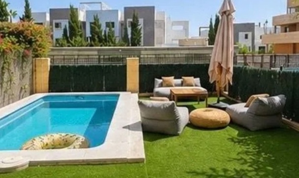 Town house - Wiederverkauf - Estepona - Estepona Centro