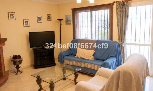 Town house - Wiederverkauf - Estepona - Estepona Centro
