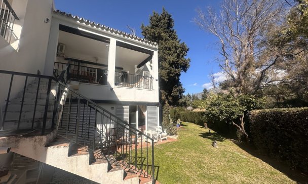 Town house - Wiederverkauf - Marbella - Aloha