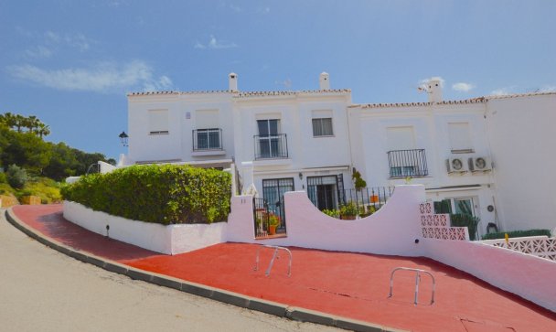 Town house - Wiederverkauf - Marbella - Altos de los Monteros