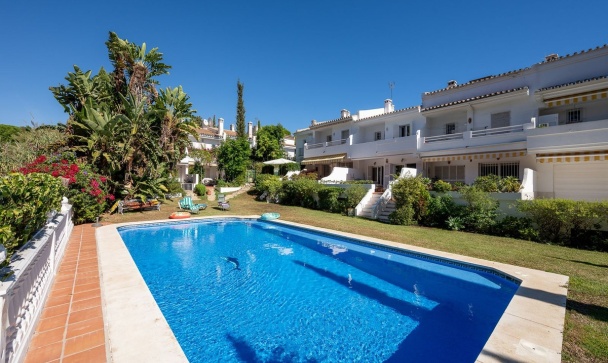 Town house - Wiederverkauf - Marbella - Cabopino
