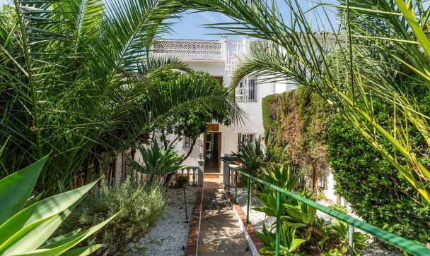 Town house - Wiederverkauf - Marbella - Costabella