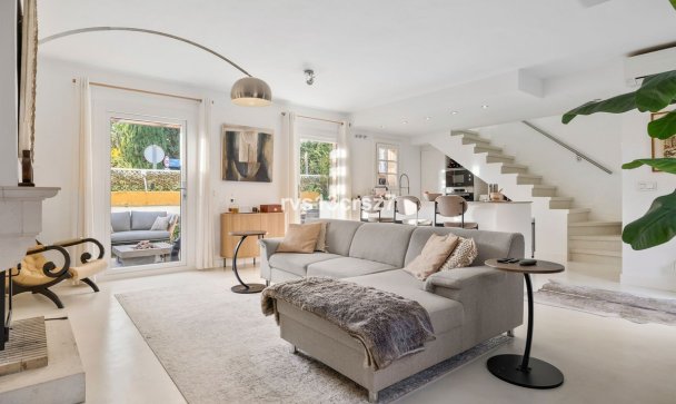Town house - Wiederverkauf - Marbella - Guadalmina Baja