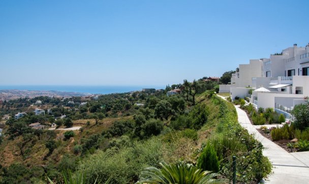 Town house - Wiederverkauf - Marbella - La Mairena