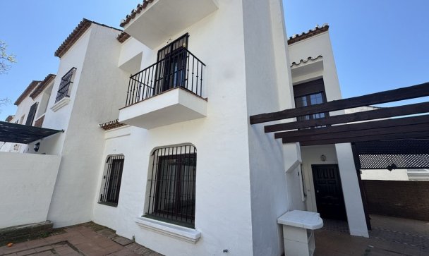 Town house - Wiederverkauf - Marbella - Marbella Centro