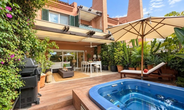Town house - Wiederverkauf - Marbella - Marbella Centro