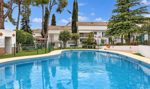 Town house - Wiederverkauf - Marbella - Nagüeles