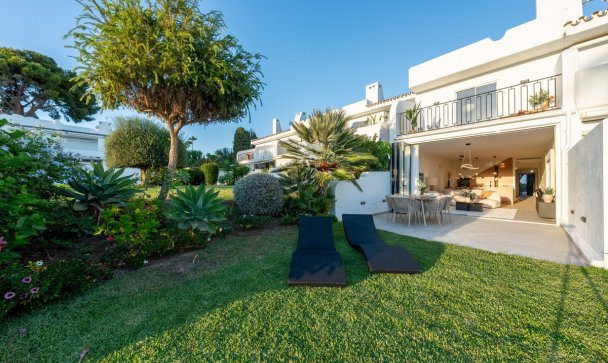 Town house - Wiederverkauf - Marbella - Nueva Andalucía