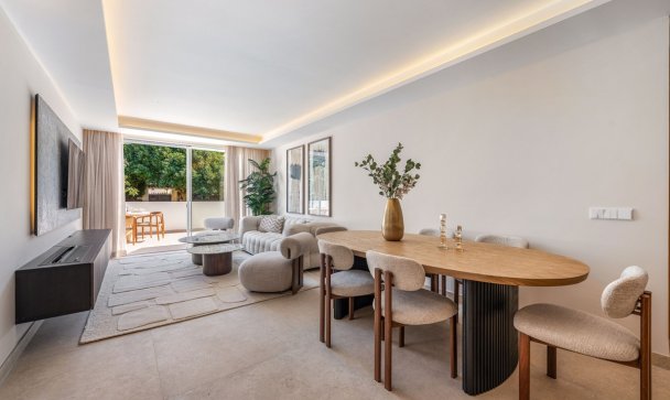 Town house - Wiederverkauf - Marbella - Nueva Andalucía