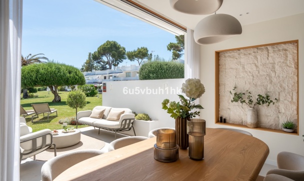 Town house - Wiederverkauf - Marbella - Nueva Andalucía