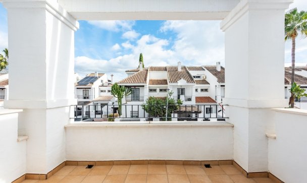 Town house - Wiederverkauf - Marbella - Nueva Andalucía
