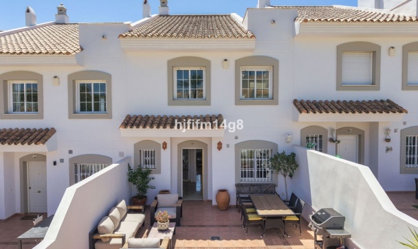 Town house - Wiederverkauf - Marbella - Nueva Andalucía