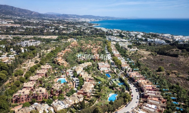 Town house - Wiederverkauf - Marbella - Nueva Andalucía