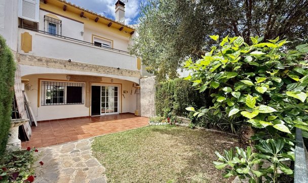 Town house - Wiederverkauf - Marbella - Puerto Banús