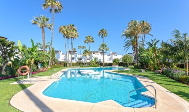 Town house - Wiederverkauf - Marbella - San Pedro de Alcántara