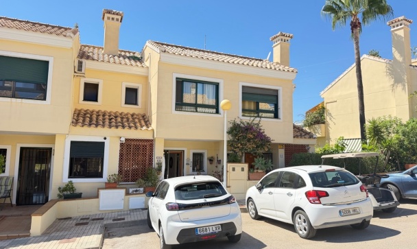 Town house - Wiederverkauf - Orihuela - Campoamor Golf