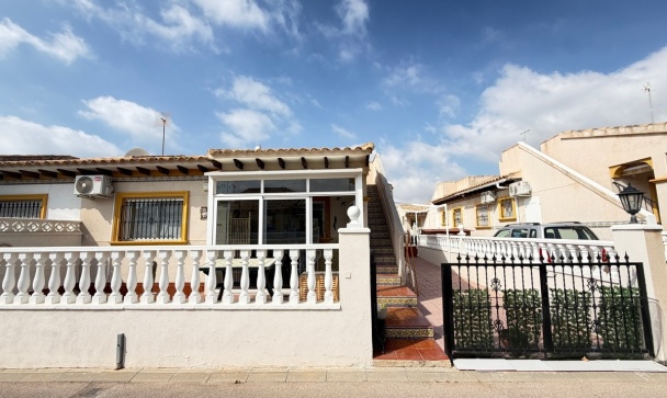 Town house - Wiederverkauf - Orihuela - La Zenia