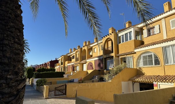 Town house - Wiederverkauf - Orihuela - Orihuela Costa