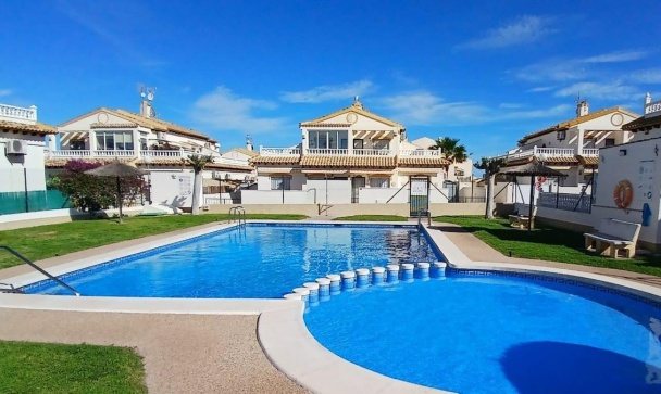Town house - Wiederverkauf - Orihuela - Punta Prima