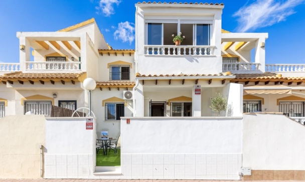 Town house - Wiederverkauf - Orihuela - Punta Prima