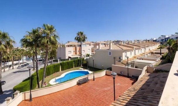 Town house - Wiederverkauf - Torremolinos - Torremolinos