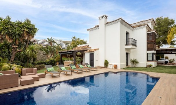 Villa - Resale - Benahavís - Benahavís Centro