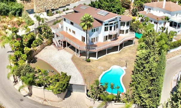 Villa - Resale - Benahavís - Benahavís Centro