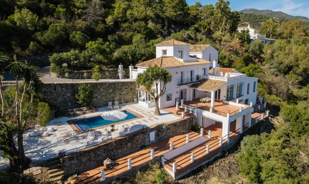Villa - Resale - Benahavís - El Madroñal