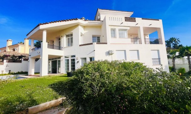 Villa - Resale - Benahavís - La Quinta
