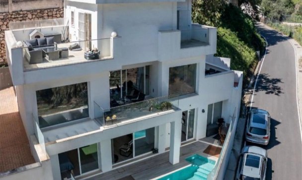 Villa - Resale - Benalmadena - Benalmadena Centro