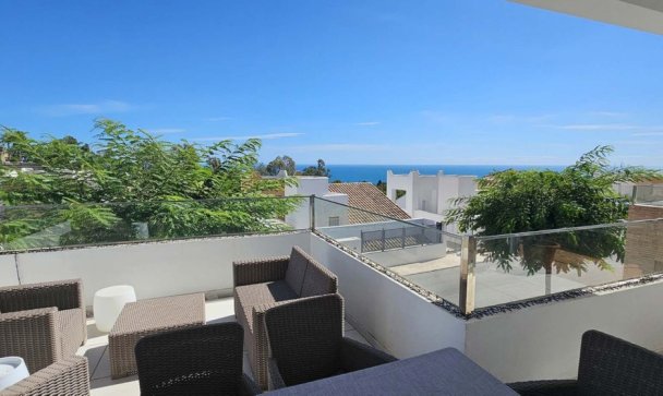 Villa - Resale - Benalmadena - Benalmadena Centro