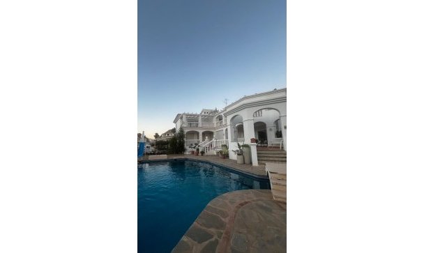 Villa - Resale - Benalmadena - Torrequebrada