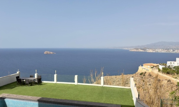 Villa - Resale - Benidorm - Benidorm Centro