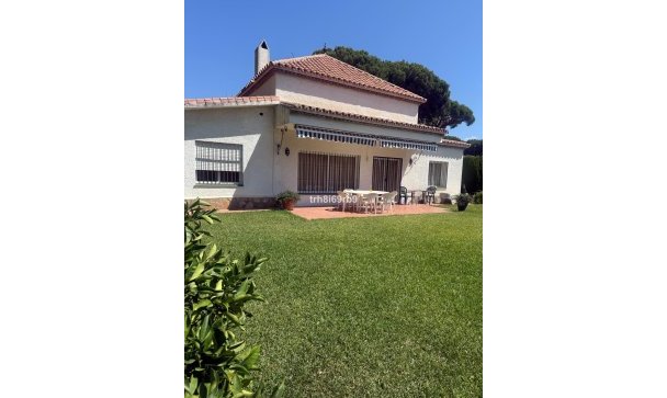 Villa - Resale - Estepona - Benamara