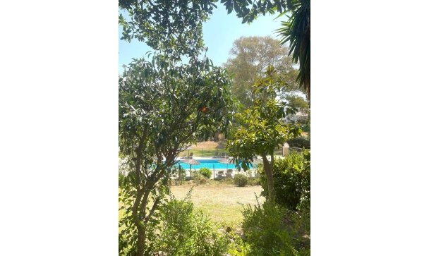 Villa - Resale - Estepona - Estepona Centro