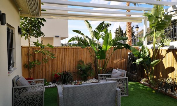 Villa - Resale - Estepona - Estepona Centro