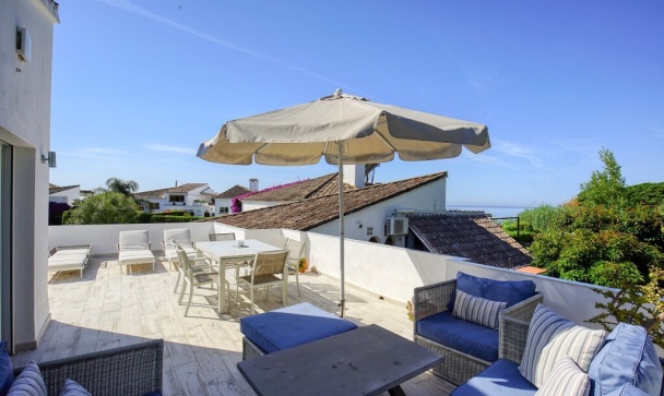 Villa - Resale - Estepona - Estepona Centro