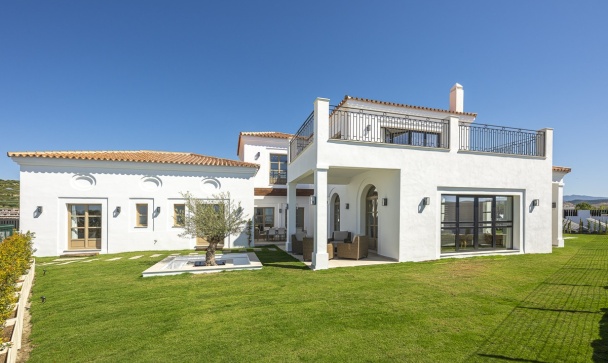 Villa - Resale - Estepona - Estepona Centro