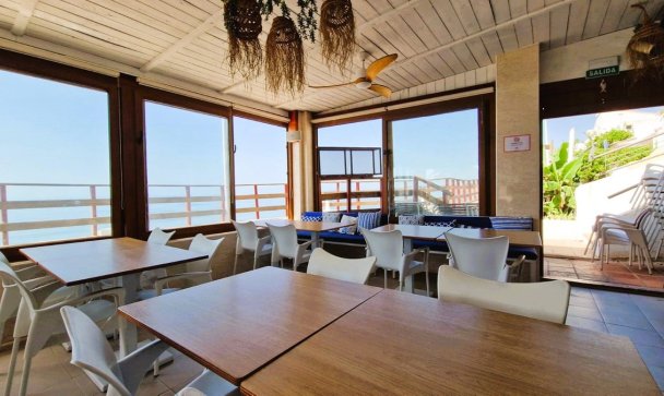 Villa - Resale - Estepona - Estepona Centro