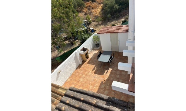 Villa - Resale - Estepona - Estepona Centro