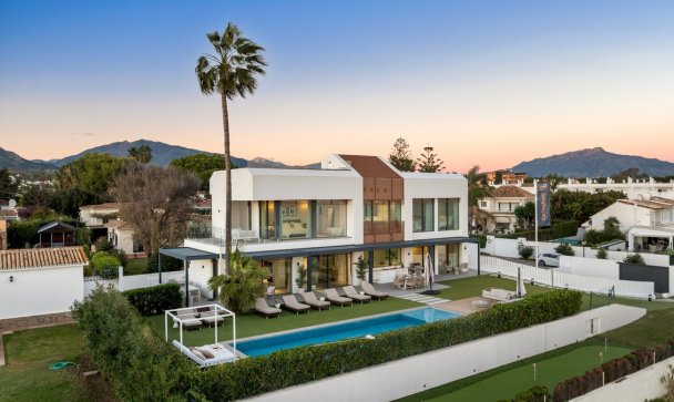Villa - Resale - Estepona - New Golden Mile