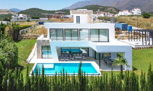 Villa - Resale - Estepona - Valle Romano