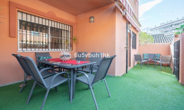 Villa - Resale - Fuengirola - Fuengirola Centro