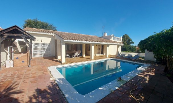 Villa - Resale - Manilva - Manilva Centro
