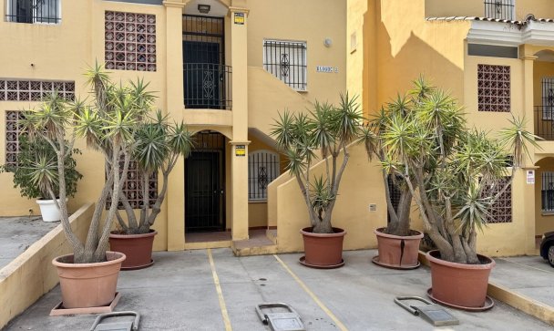 Villa - Resale - Marbella - Elviria