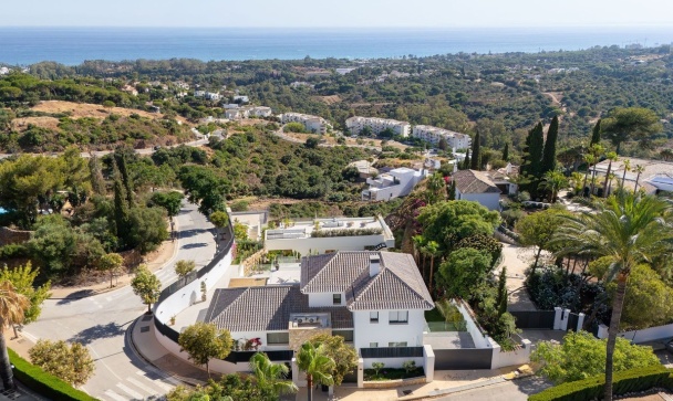 Villa - Resale - Marbella - Elviria
