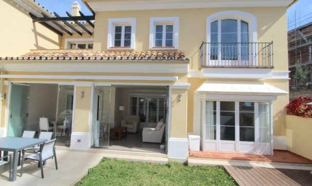 Villa - Resale - Marbella - Elviria