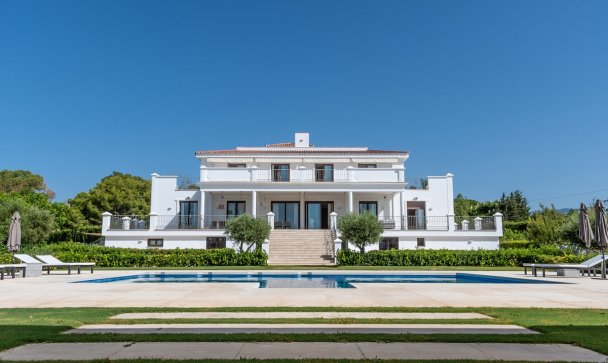 Villa - Resale - Marbella - Guadalmina Alta