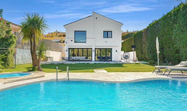 Villa - Resale - Marbella - Guadalmina Alta
